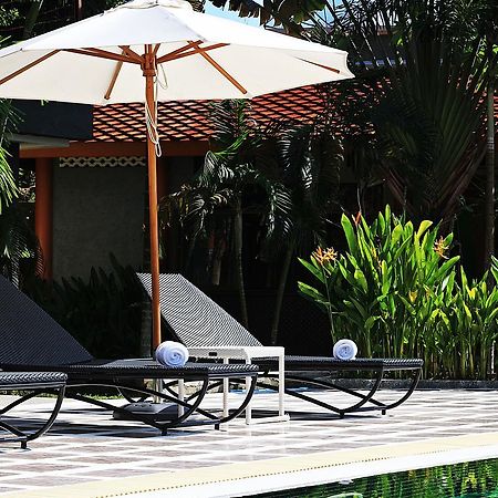 Royal Lee Resort And Spa Nai Yang Beach Exteriör bild